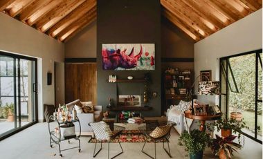 Venta casa cerca a Eafit Sector La Lorena