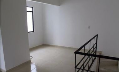 VENTA CASA EN CONJUNTO CERRADO EL DIAMANTE-  RESTREPO - META