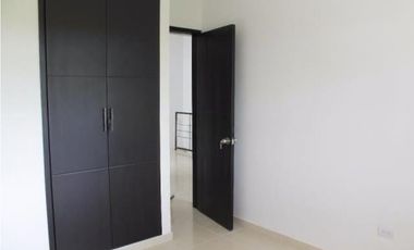 VENTA CASA EN CONJUNTO CERRADO EL DIAMANTE-  RESTREPO - META