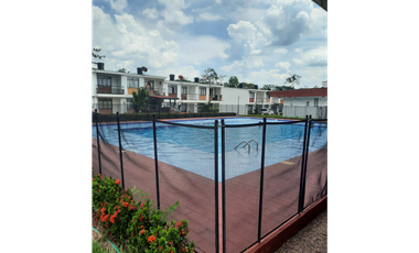 VENTA CASA EN CONJUNTO CERRADO EL DIAMANTE-  RESTREPO - META