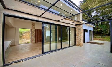 Casa Moderna Sin Administracion Variante Aeropuerto (Rionegro)