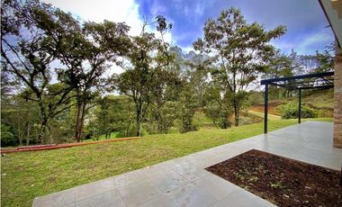 Casa Moderna Sin Administracion Variante Aeropuerto (Rionegro)