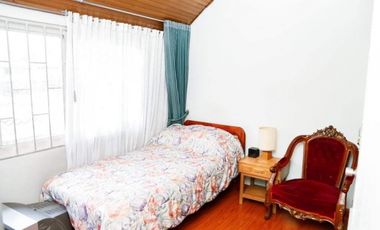 CASA EN VENTA, BARRIO EL POLO - BOGOTA.