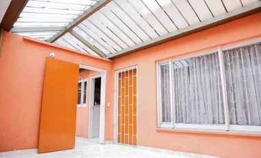 CASA EN VENTA, BARRIO EL POLO - BOGOTA.