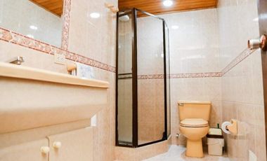 CASA EN VENTA, BARRIO EL POLO - BOGOTA.