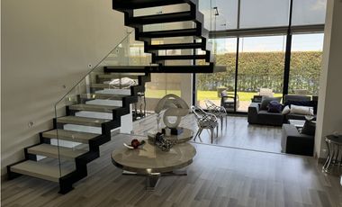 CASA EN VENTA, CONJUNTO VILA STYLE HOUSE, COTA