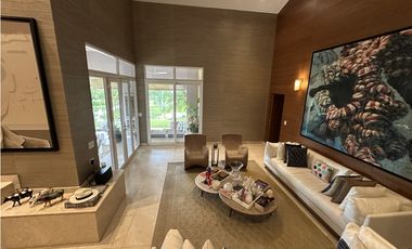 Tucan Casa frente al hoyo de golf