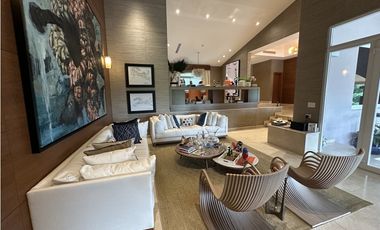 Tucan Casa frente al hoyo de golf