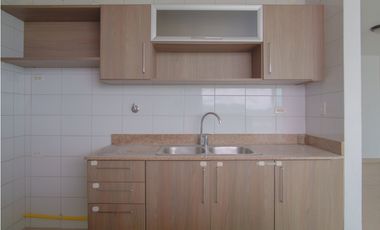 Venta: Reposeído en PH Kings Park en Condado del Rey