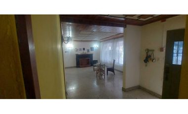SE VENDE CASA EN AGUADULCE CON TODO LO QUE ESTA DENTRO