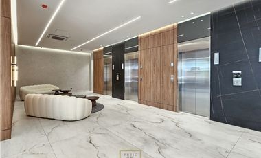 Apartamento en venta en Vía España, Carrasquilla, Park Square. E.R.