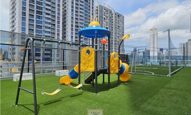 Apartamento en venta en Vía España, Carrasquilla, Park Square. E.R.