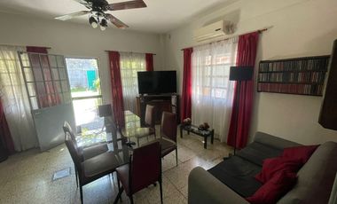VENTA DE CASA EN Caseros