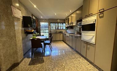 VENTA DE CASA EN Caseros