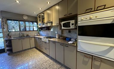 VENTA DE CASA EN Caseros