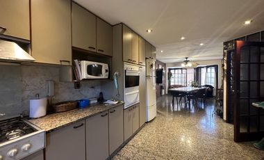 VENTA DE CASA EN Caseros
