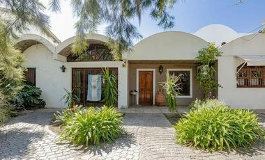 Casa en alquiler en Parque Johnston