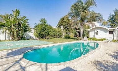 Casa en alquiler en Parque Johnston