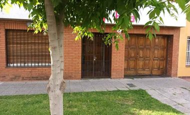 Casa en venta en Quilmes Oeste