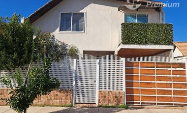 Casa en Venta en Presbitero Felix Zaragoza con calle Presidente Jorge Montt Malloco