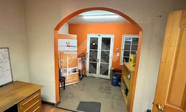 Oficina en Arriendo en Galvarino Gallardo / Marchant Pereira