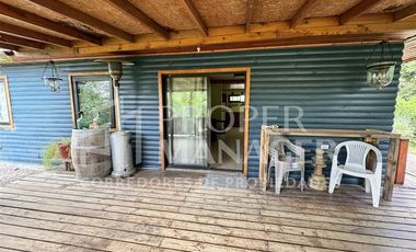 Local Comercial en Venta en 3 Cabañas en Terreno de 4.000 m2 Urbano, Centro de Quillon