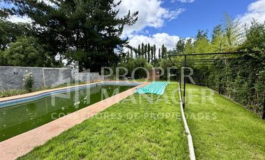 Local Comercial en Venta en 3 Cabañas en Terreno de 4.000 m2 Urbano, Centro de Quillon