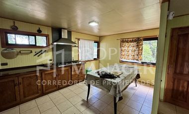 Local Comercial en Venta en 3 Cabañas en Terreno de 4.000 m2 Urbano, Centro de Quillon