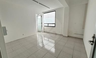 Edificio en venta en Magisterial Vista Bella