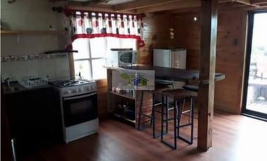 SE VENDE CASA CON CABAÑA AMOBLADAS UBICADAS EN SECTOR NERCON