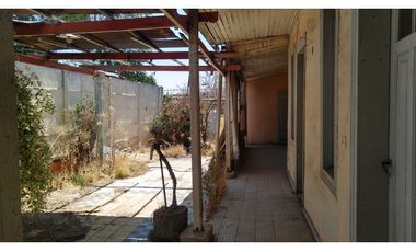 Venta terreno comercial construido pleno centro San Felipe