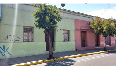 Venta terreno comercial construido pleno centro San Felipe