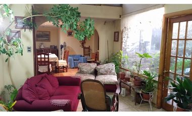 Venta casa gran terreno comercial pleno centro de Los Andes