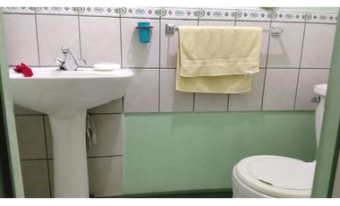 Venta casa gran terreno comercial pleno centro de Los Andes