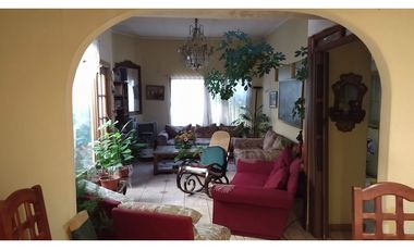 Venta casa gran terreno comercial pleno centro de Los Andes