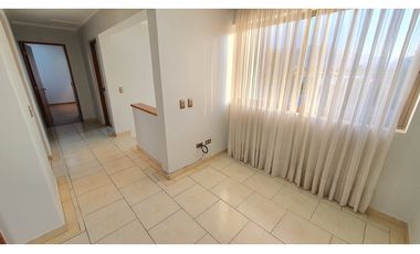Venta casa aislada 4D 3B condominio Rinconada de Los Andes