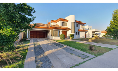 Venta casa aislada 4D 3B condominio Rinconada de Los Andes