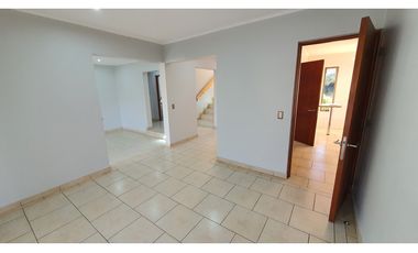 Venta casa aislada 4D 3B condominio Rinconada de Los Andes
