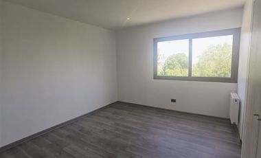 Casa en Venta en Condominio Los Bosques