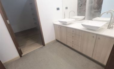 Casa en Venta en Condominio Los Bosques