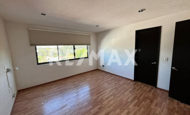 Paseo de Las Flores 419 Fraccionamiento La Floresta, Morelia - (3)