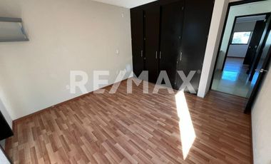 Paseo de Las Flores 419 Fraccionamiento La Floresta, Morelia - (3)