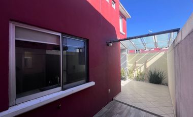 casa en renta en toluca, zona de facil acceso a cdmx, doble filtro de seguridad