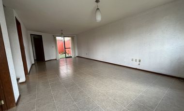 casa en renta toluca, zona aeropuerto, rapida salida a cdmx, doble filtro de seguridad-