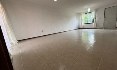 casa en renta toluca, zona aeropuerto, rapida salida a cdmx, doble filtro de seguridad-