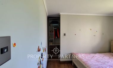 Hermosa parcela con casa en condominio.