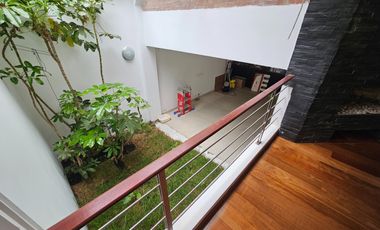 ¡Tu Refugio Exclusivo en el Corazón de Bogotá! CASA VIRREY