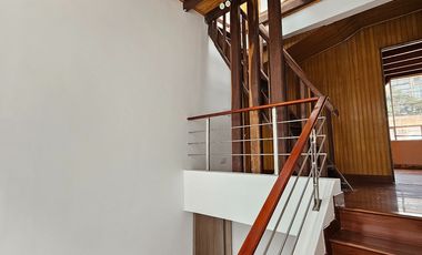 ¡Tu Refugio Exclusivo en el Corazón de Bogotá! CASA VIRREY