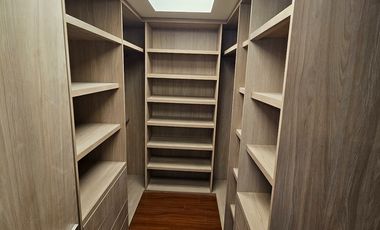 ¡Tu Refugio Exclusivo en el Corazón de Bogotá! CASA VIRREY