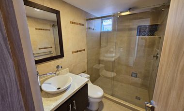 ¡Tu Refugio Exclusivo en el Corazón de Bogotá! CASA VIRREY